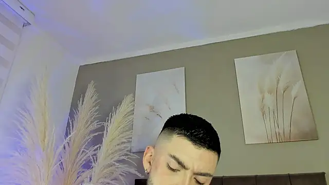 Alexander Diazz online show from 1, 6, 2026