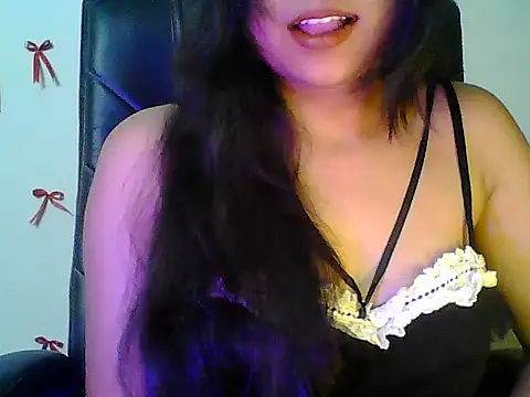 Snapshot of Saxy_Mony002 chatting on 22, 5, 2026 Saxy Mony002 online show from 22, 5, 2026