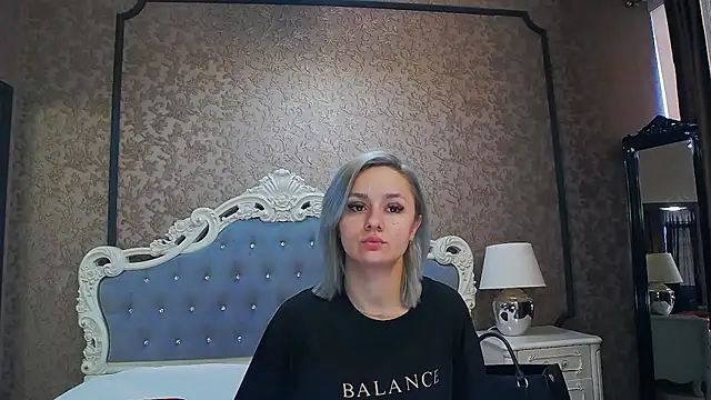 Ivy Quin online show from 3, 6, 2026