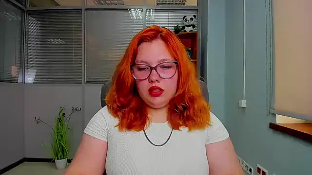 Snapshot of Aillia-Rous chatting on 9, 6, 2026 Aillia-Rous online show from 9, 6, 2026