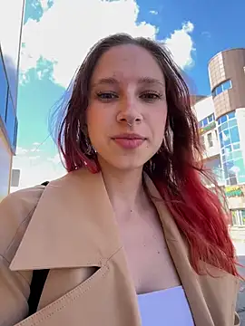 michelle lovique online show from 14, 6, 2026