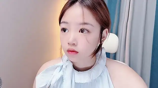 Lilababy00 online show from 13, 7, 2026
