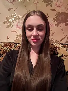 AlinaLove3213 online show from 8, 7, 2026