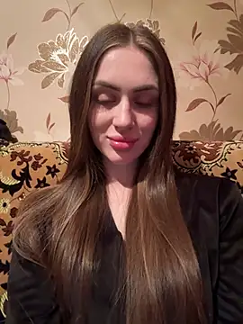 AlinaLove3213 online show from 16, 7, 2026