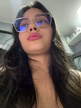 VioletRousee online show from 15, 6, 2026