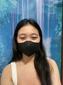 Thao Phuong online show from 8, 4, 2026