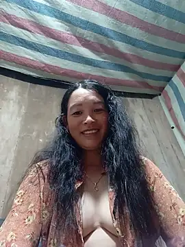 Snapshot of vanlucky2 chatting on 19, 7, 2026 vanlucky2 online show from 19, 7, 2026
