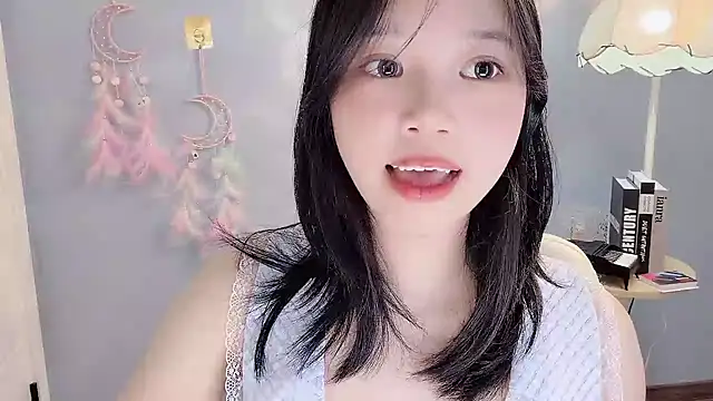 Xiaoqing00 online show from 14, 7, 2026