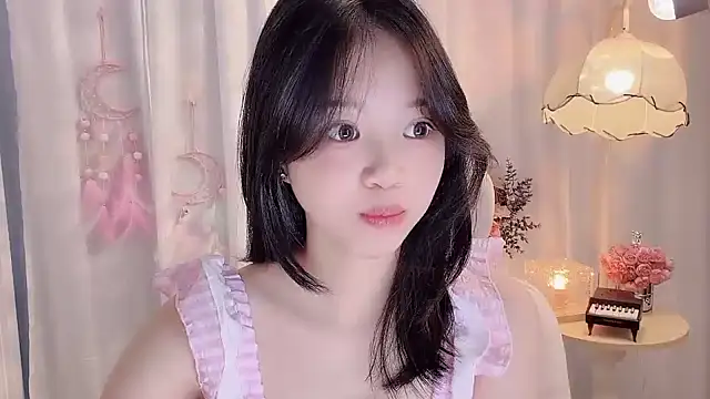 Xiaoqing00 online show from 19, 7, 2026