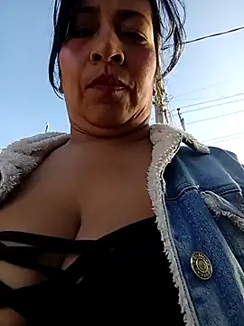 ZOE-WILDER  online show from 23, 5, 2026