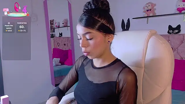 Snapshot of VelinaHoney chatting on 29, 4, 2026 VelinaHoney online show from 29, 4, 2026