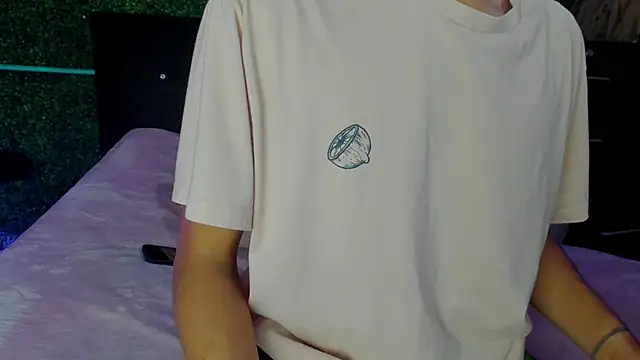 rafael velvet online show from 10, 4, 2026