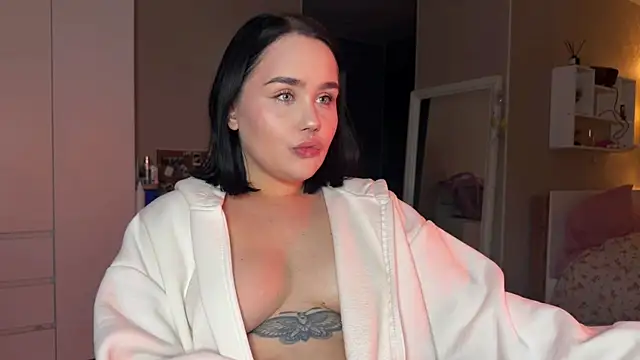 lola raze online show from 27, 6, 2026