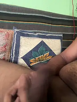 Snapshot of iamtarukmakto chatting on 14, 4, 2026 iamtarukmakto online show from 14, 4, 2026