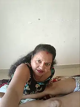 Hot night online show from 14, 4, 2026