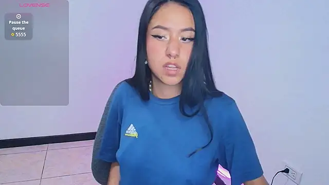 chloe-disire online show from 6, 7, 2026