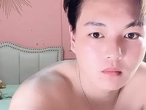 Snapshot of GWpk chatting on 12, 4, 2026 GWpk online show from 12, 4, 2026