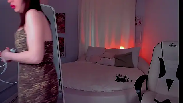 pearl gloww online show from 16, 4, 2026