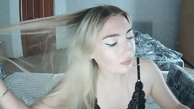 Mira royy online show from 25, 6, 2026