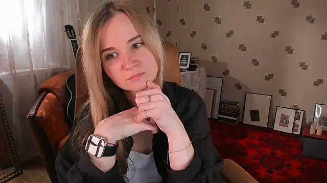 Snapshot of MiaSparkes chatting on 16, 6, 2026 MiaSparkes online show from 16, 6, 2026