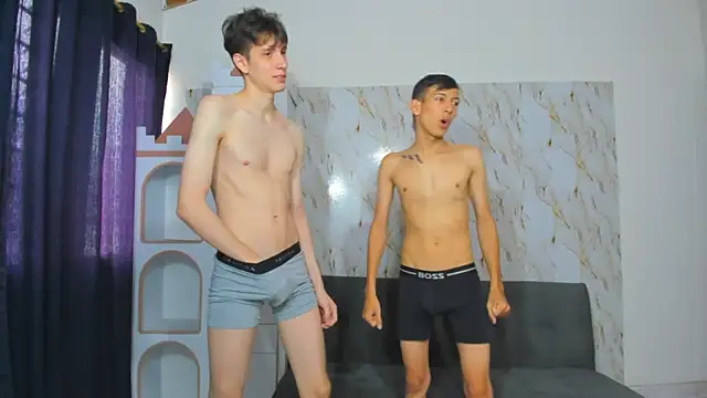 Snapshot of Sweet_boyshot chatting on 10, 4, 2026 Sweet boyshot online show from 10, 4, 2026