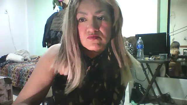 Snapshot of Mich76 chatting on 1, 7, 2026 Mich76 online show from 1, 7, 2026
