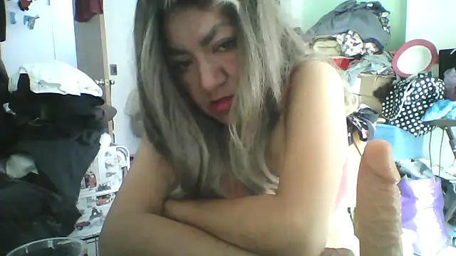 Snapshot of Mich76 chatting on 26, 7, 2026 Mich76 online show from 26, 7, 2026