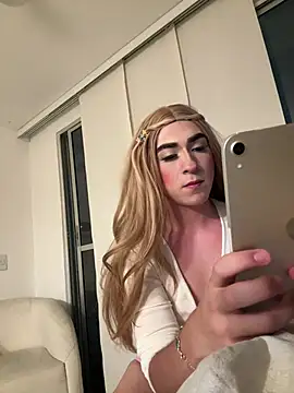 Snapshot of meloodi_bake chatting on 11, 4, 2026 meloodi bake online show from 11, 4, 2026