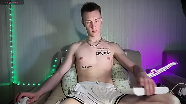 Travis Gracile online show from 21, 6, 2026