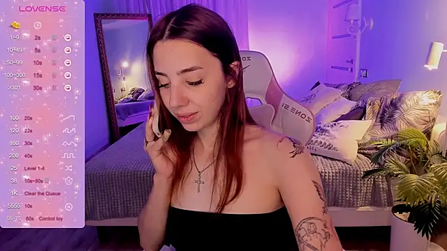 CharliGrace  online show from 14, 7, 2026