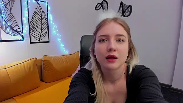 Snapshot of Liacandy_ chatting on 18, 4, 2026 Liacandy online show from 18, 4, 2026