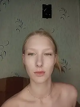 Snapshot of Tanya_Savel chatting on 19, 5, 2026 Tanya Savel online show from 19, 5, 2026