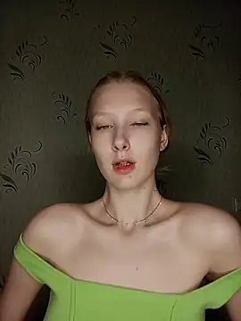 Snapshot of Tanya_Savel chatting on 5, 6, 2026 Tanya Savel online show from 5, 6, 2026