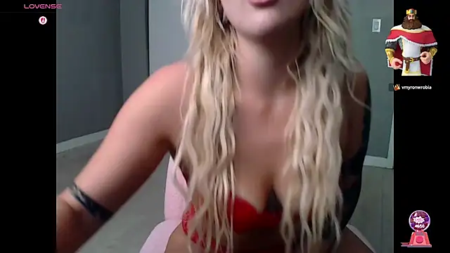 Snapshot of BettyBadNews chatting on 12, 6, 2026 BettyBadNews online show from 12, 6, 2026