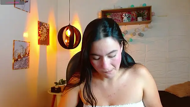 rosaleia  online show from 13, 6, 2026