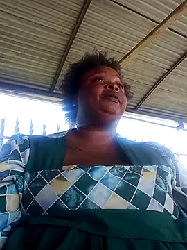 Snapshot of SweetBelly1 chatting on 18, 4, 2026 SweetBelly1 online show from 18, 4, 2026