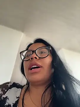 Iam-sophia27 online show from 5, 6, 2026