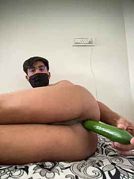 Snapshot of TejasPatel24 chatting on 4, 7, 2026 TejasPatel24 online show from 4, 7, 2026
