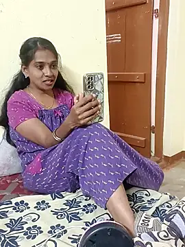 couple m69f online show from 11, 4, 2026