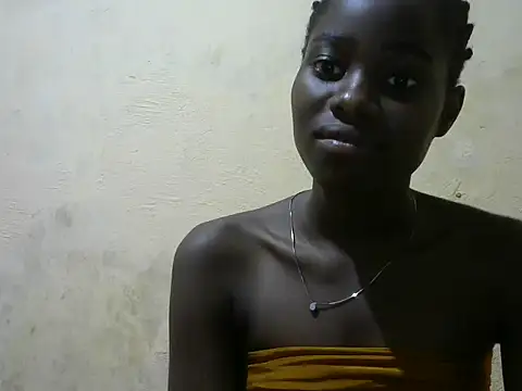 Snapshot of Rerpuss1 chatting on 13, 4, 2026 Rerpuss1 online show from 13, 4, 2026