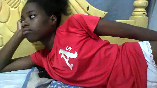 Snapshot of Rerpuss1 chatting on 25, 6, 2026 Rerpuss1 online show from 25, 6, 2026