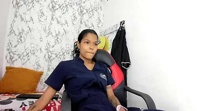 suriFoster online show from 18, 7, 2026