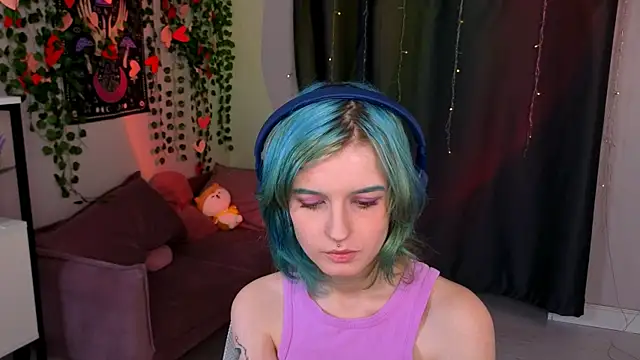 Snapshot of NikaBabyX chatting on 12, 4, 2026 NikaBabyX online show from 12, 4, 2026