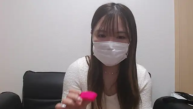 MOKAchann online show from 17, 4, 2026