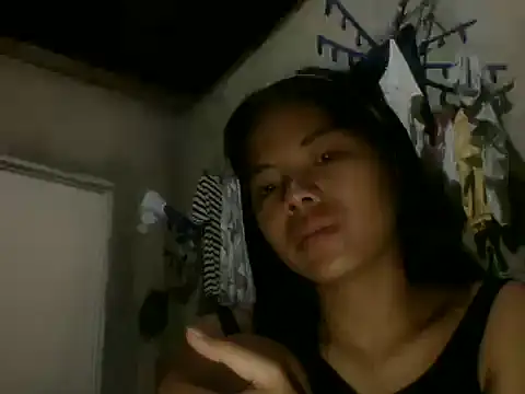 trixiavia online show from 13, 4, 2026