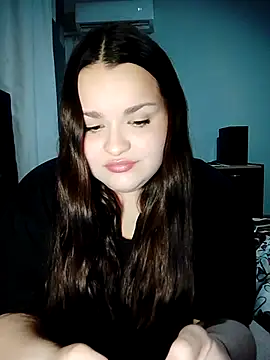 Snapshot of estrell4 chatting on 1, 7, 2026 estrell4 online show from 1, 7, 2026