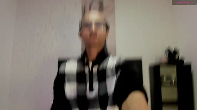 Oliver Goldberg online show from 13, 4, 2026