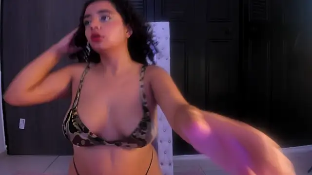 Dahlia rossee online show from 4, 7, 2026