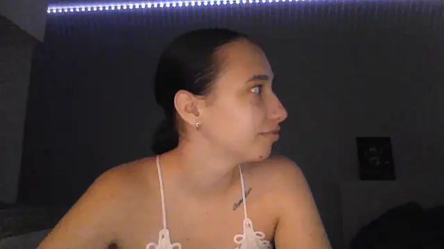 Snapshot of DarkMirel chatting on 19, 7, 2026 DarkMirel online show from 19, 7, 2026
