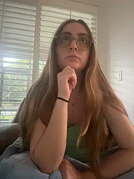 prettykitttty online show from 3, 7, 2026